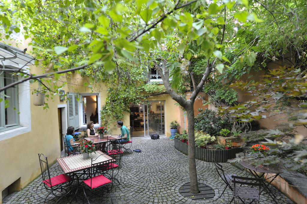 Chambres D'Hotes Le Petit Siam : Le Calme En Centre Ville Clermont-Ferrand Exterior foto