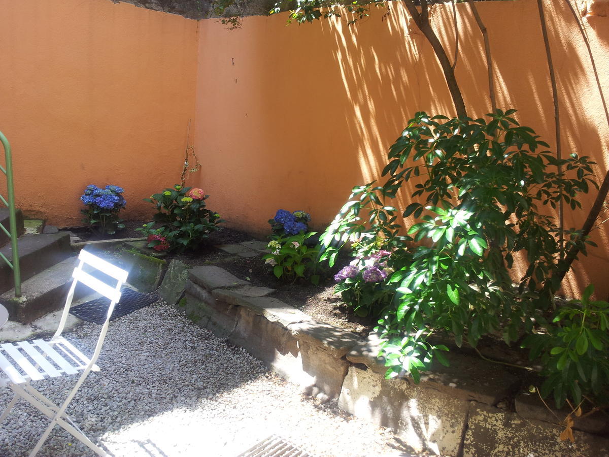 Chambres D'Hotes Le Petit Siam : Le Calme En Centre Ville Clermont-Ferrand Habitación foto