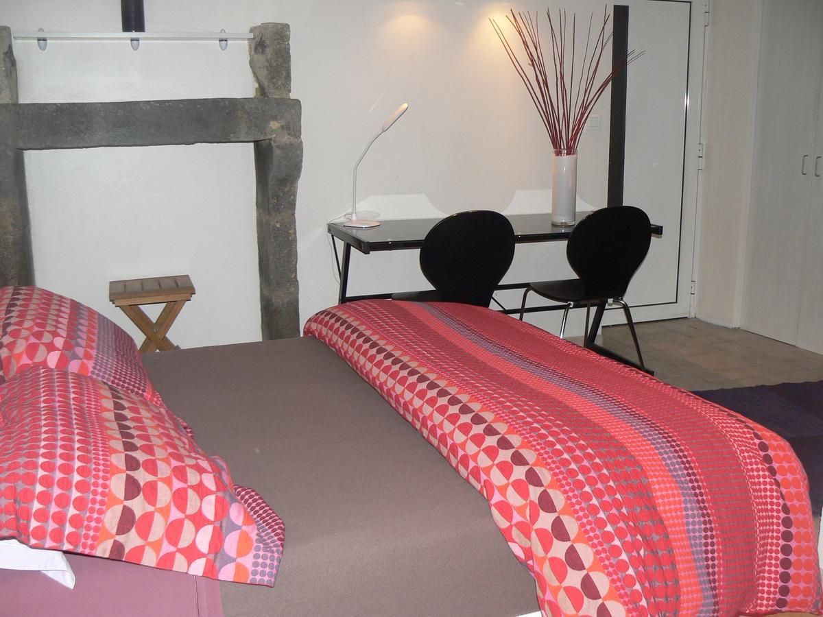 Chambres D'Hotes Le Petit Siam : Le Calme En Centre Ville Clermont-Ferrand Habitación foto